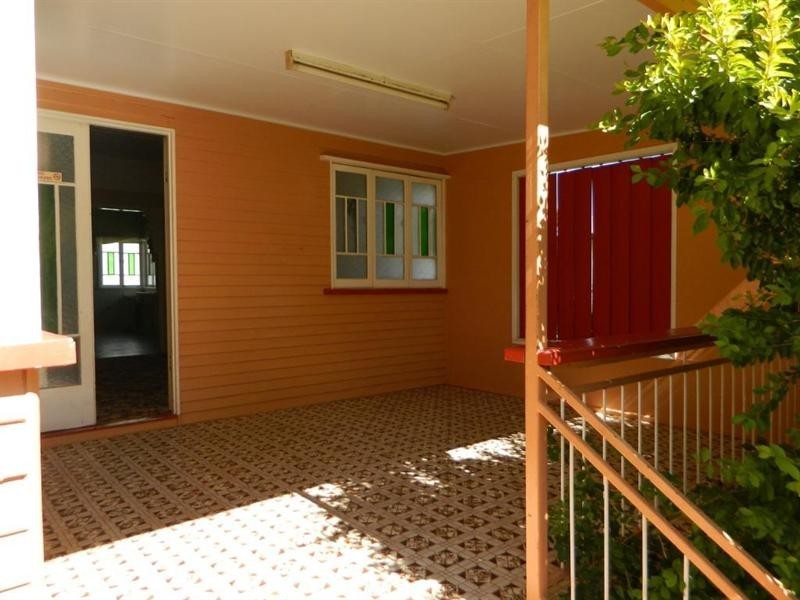 45 knight Street, Kingaroy QLD 4610