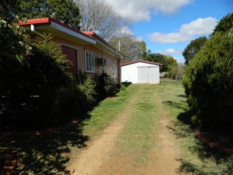 45 knight Street, Kingaroy QLD 4610