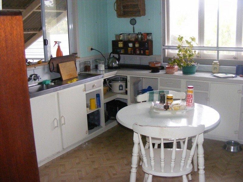 9 Dioth Street, Yarraman QLD 4614