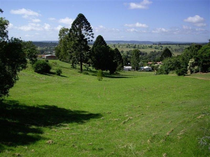 6 Rosalie Drive, Yarraman QLD 4614