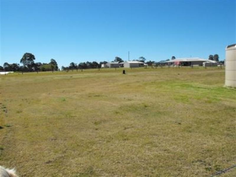 6 to 8 Lorikeet Circuit, Kingaroy QLD 4610