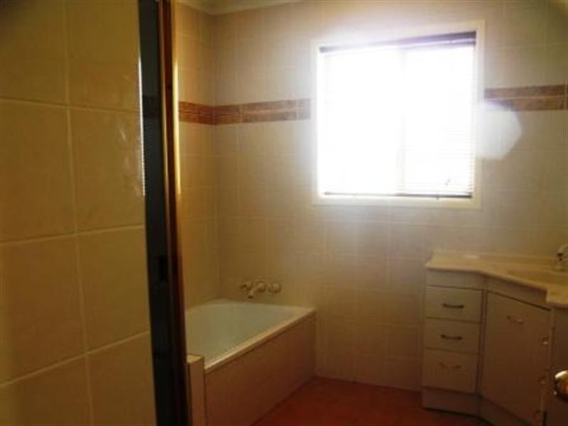 19 Donald Court, Yarraman QLD 4614