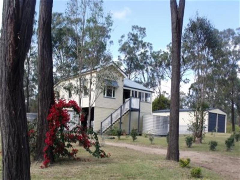 Sandy Ridges QLD 4615