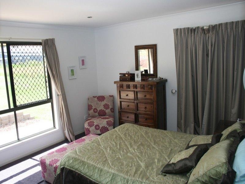 22 Sonaree Drive, Kingaroy QLD 4610