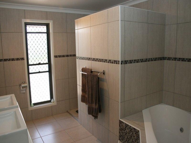 22 Sonaree Drive, Kingaroy QLD 4610