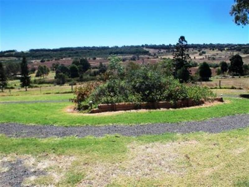 98 Birt Road, Kingaroy QLD 4610