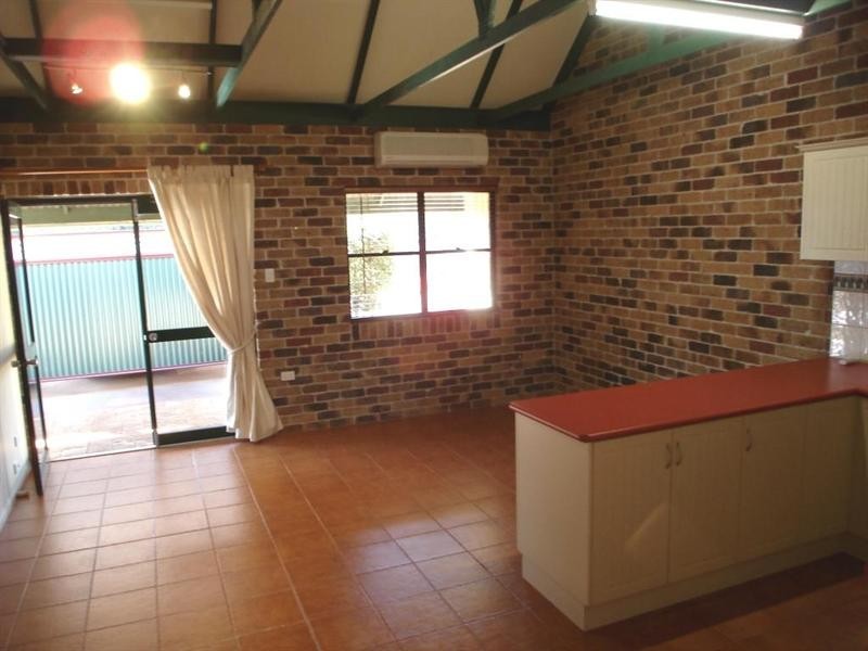 36 Walter Road, Kingaroy QLD 4610