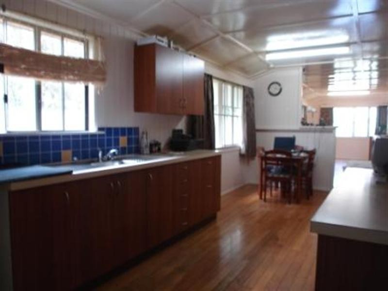 11 Gooyong, Kingaroy QLD 4610