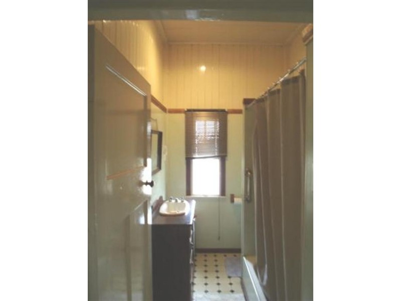 11 Gooyong, Kingaroy QLD 4610