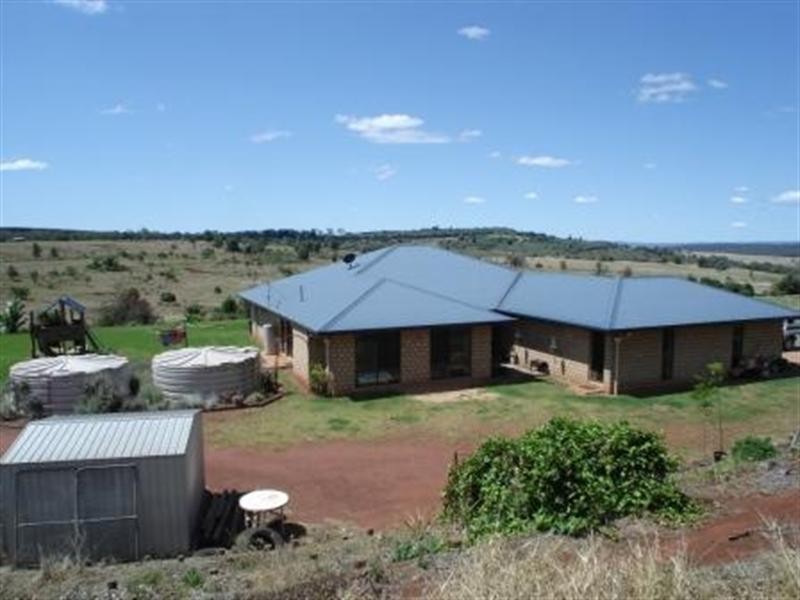 58 Malar Road, Kingaroy QLD 4610