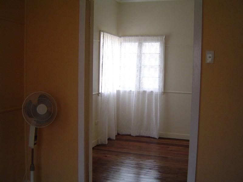 72 Mcnicholl Road, Wattle Camp QLD 4615