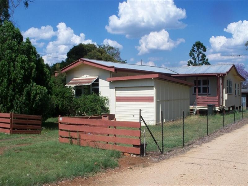 12 West Street, Kingaroy QLD 4610