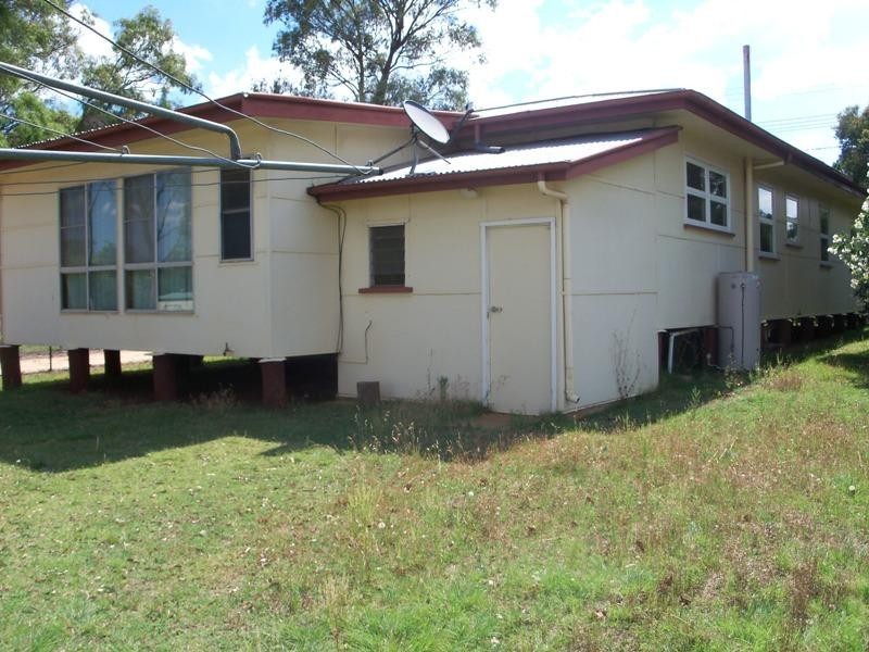 12 West Street, Kingaroy QLD 4610
