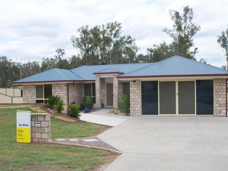 8 O’Callaghan Street, Nanango QLD 4615