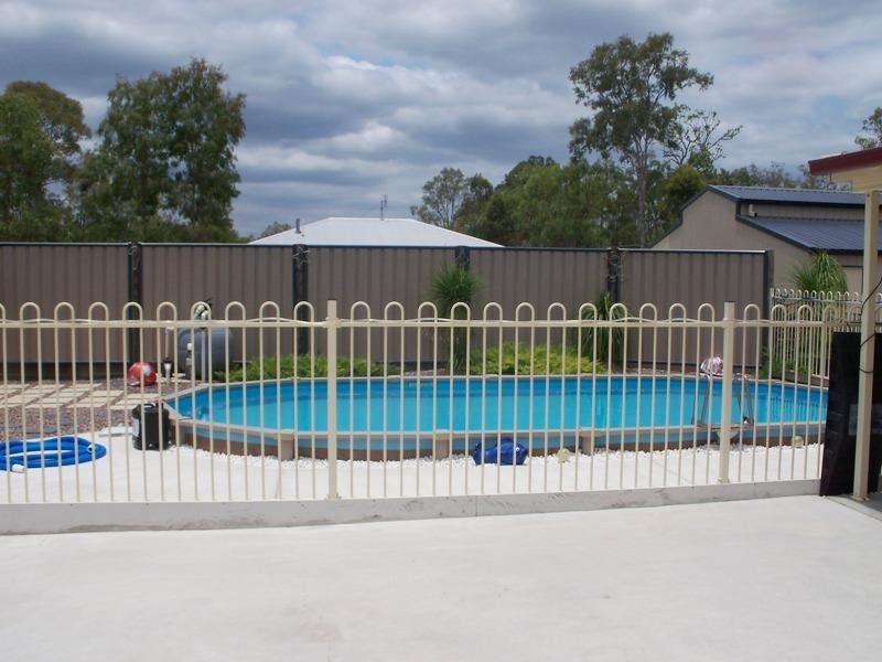8 O’Callaghan Street, Nanango QLD 4615