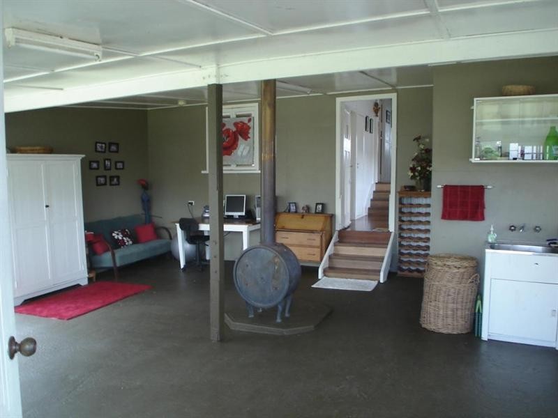 80 Booneene-Ellesmere Road, Taabinga QLD 4610