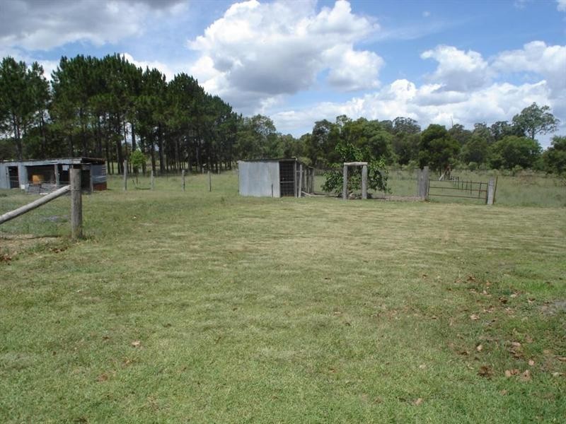 80 Booneene-Ellesmere Road, Taabinga QLD 4610