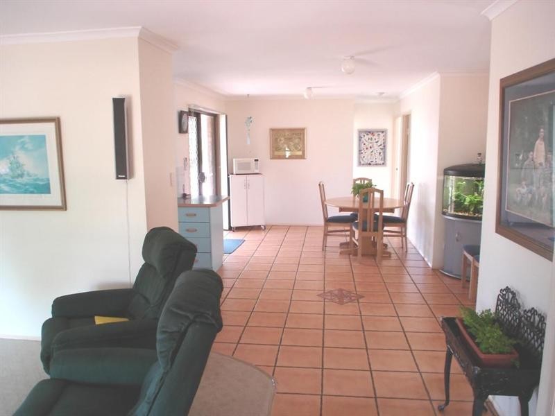 8 Gumtree Drive, Kingaroy QLD 4610