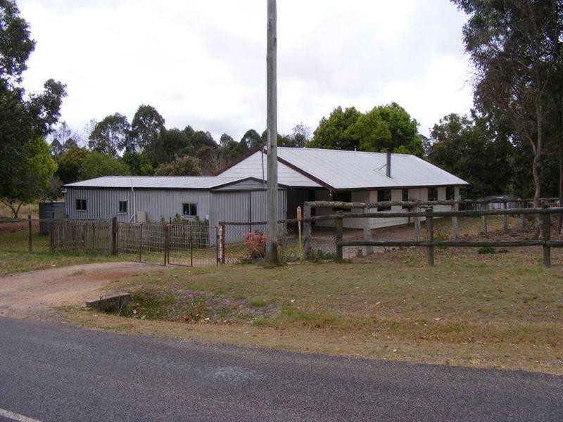 62 Greenhills Dve., Blackbutt QLD 4306