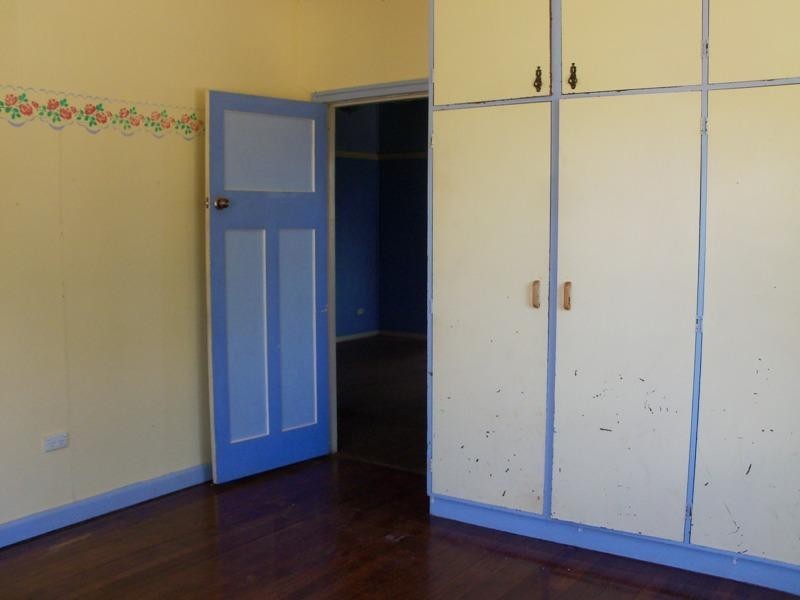 37 James, Kingaroy QLD 4610