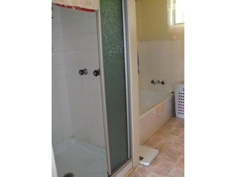 11 Alfred Street, Nanango QLD 4615