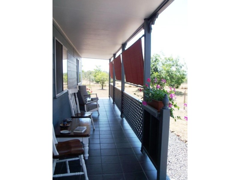 194 Scotts Lane, Nanango QLD 4615