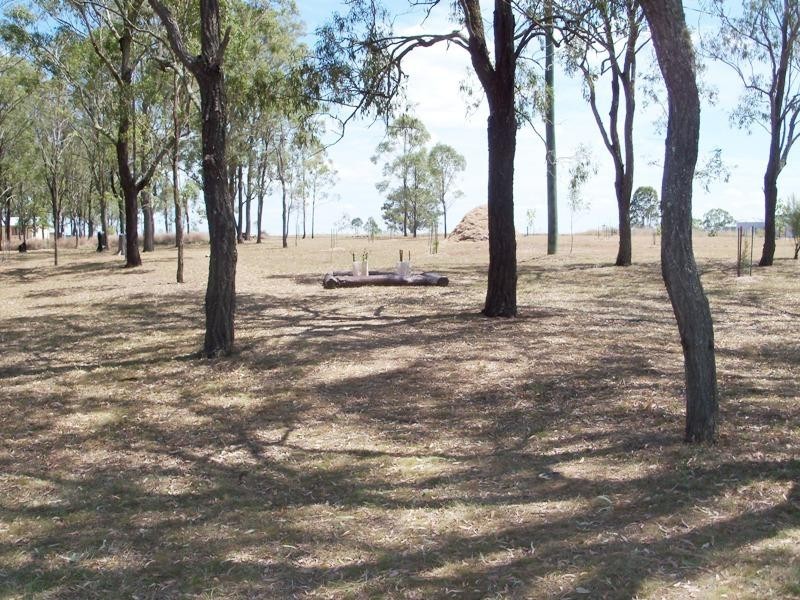 194 Scotts Lane, Nanango QLD 4615