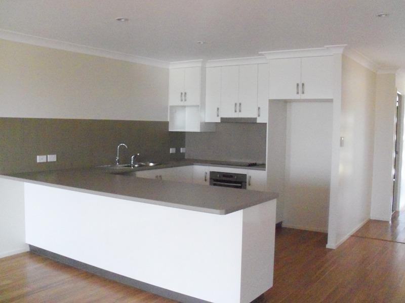 1/70 Banksia Drive, Kingaroy QLD 4610