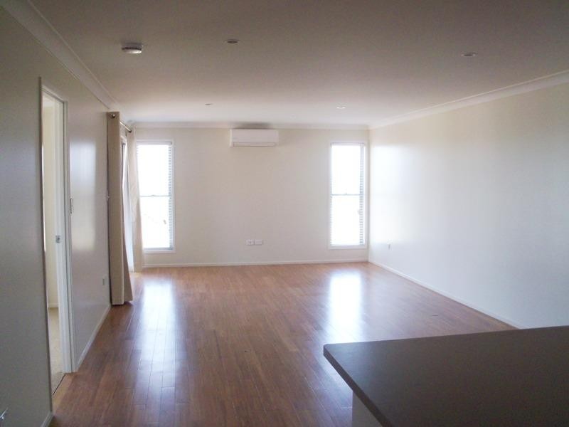 1/70 Banksia Drive, Kingaroy QLD 4610