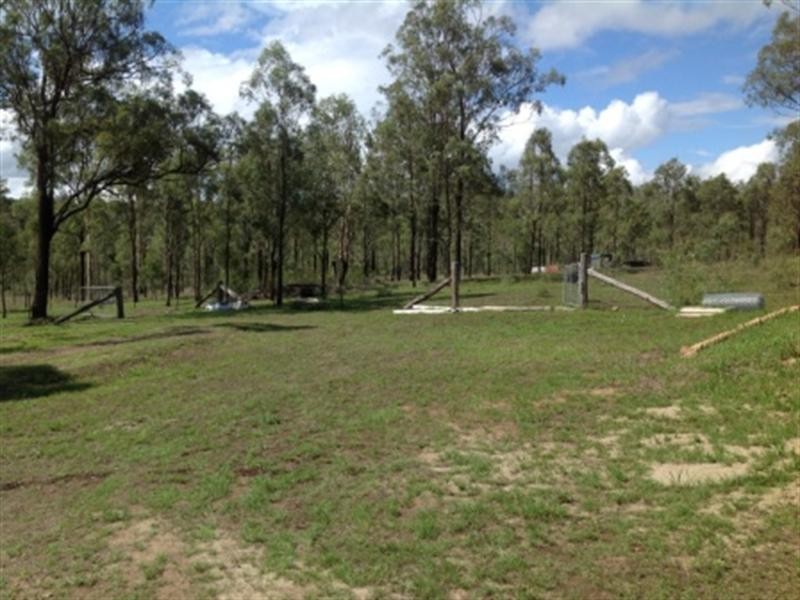 Blackbutt QLD 4306