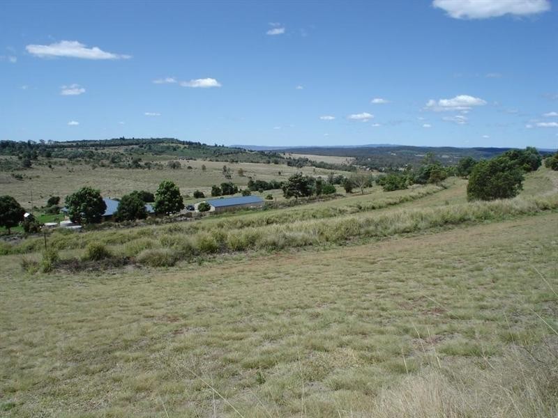 58 Malar Road, Kingaroy QLD 4610