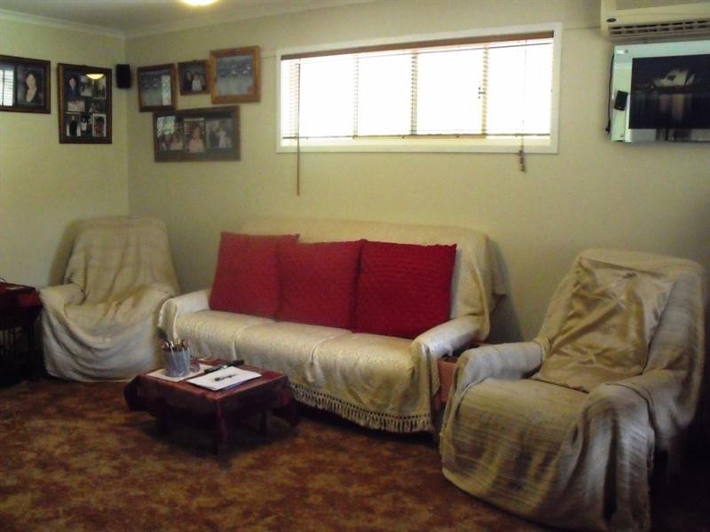 309 Izzards Road, Nanango QLD 4615