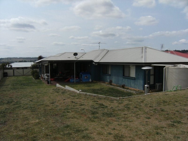 15 Poinciana Avenue, Kingaroy QLD 4610