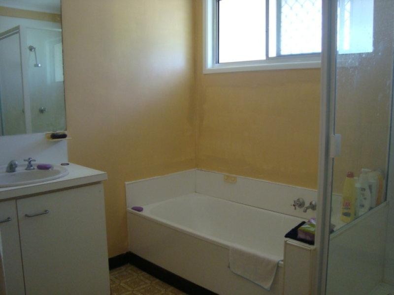 35 Rosalie Drive, Yarraman QLD 4614