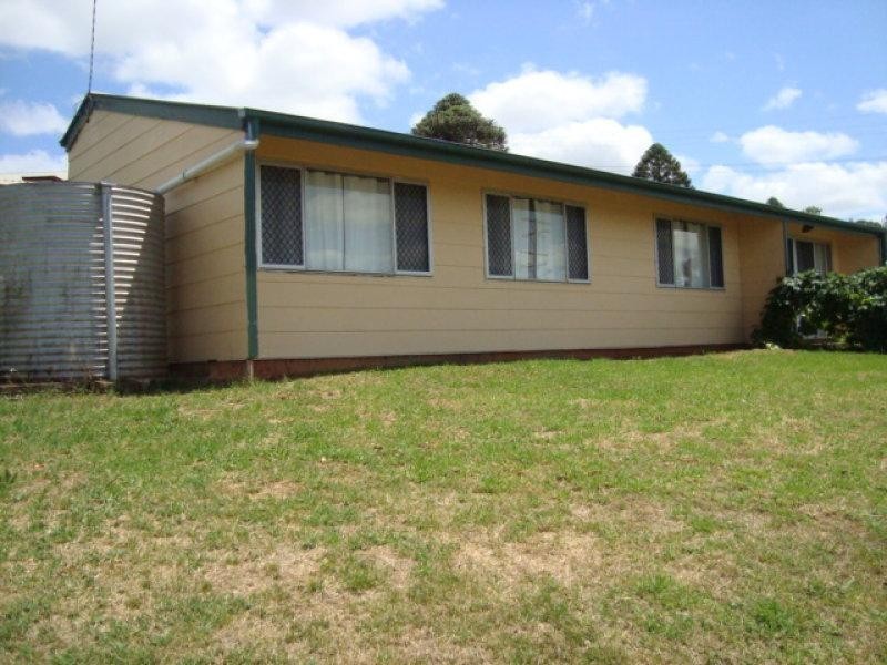 35 Rosalie Drive, Yarraman QLD 4614