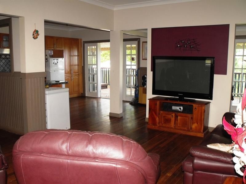 42 Yarraman Tarong Road, Yarraman QLD 4614