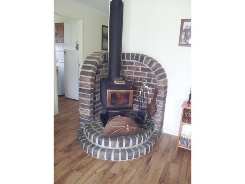 20 Hay Street, Nanango QLD 4615