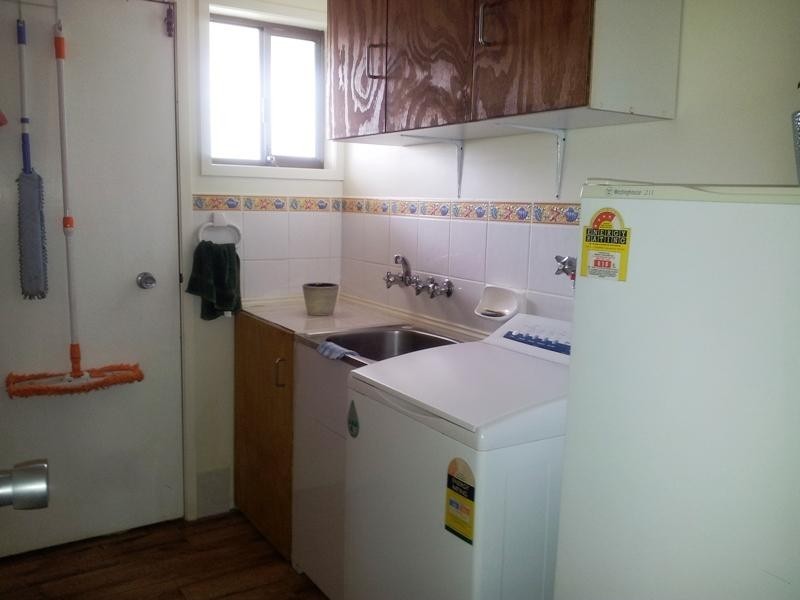 20 Hay Street, Nanango QLD 4615