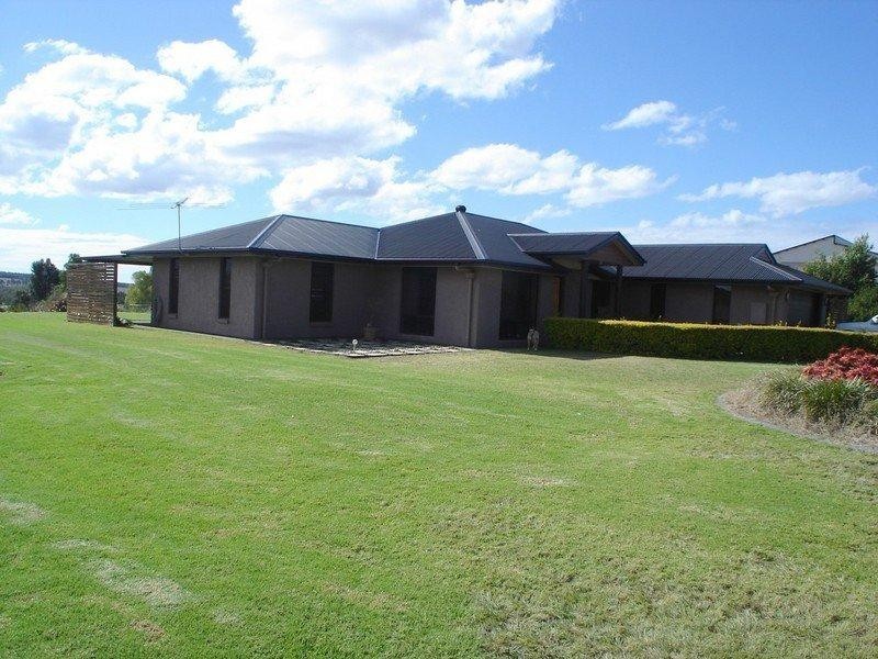 61-63 Macaulay Drive, Kingaroy QLD 4610