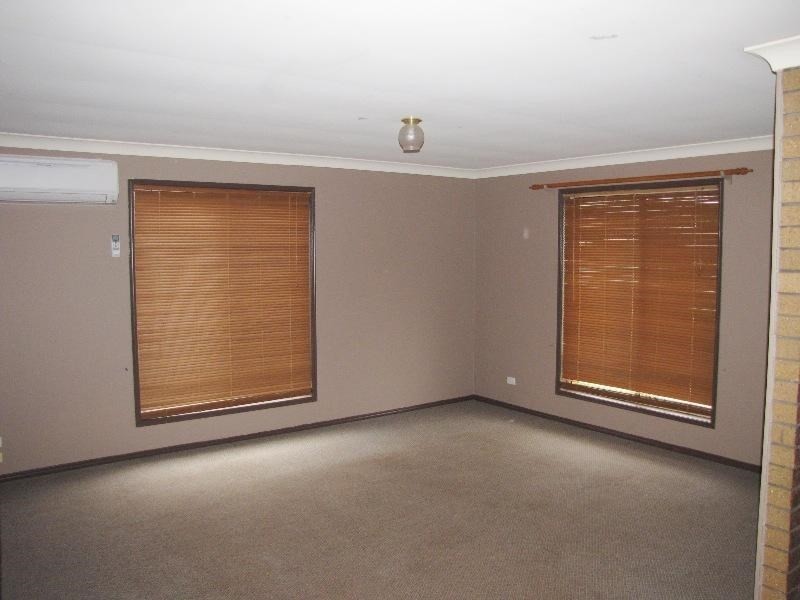 9 Wieden Street, Kingaroy QLD 4610