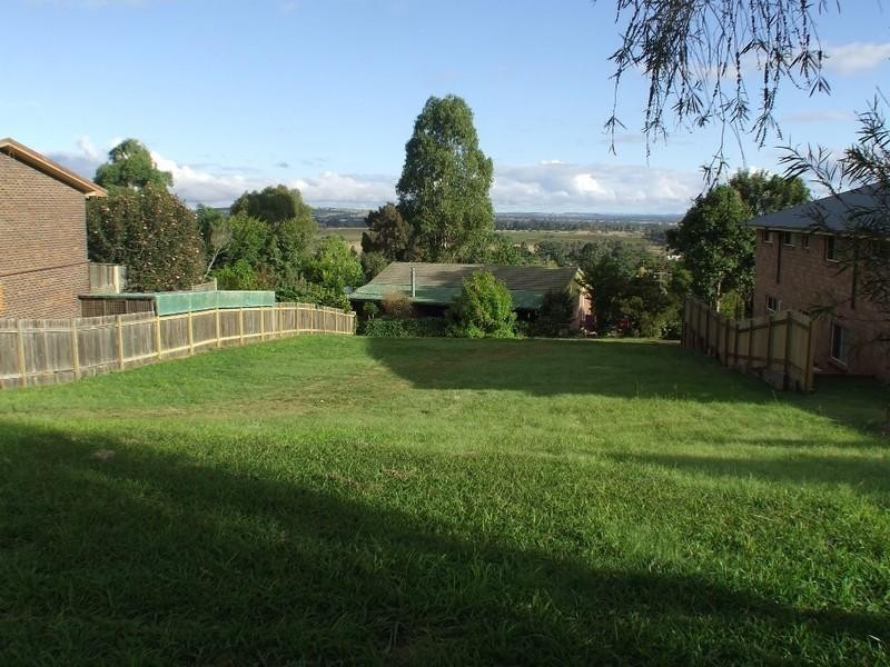 17 Adermann Drive, Kingaroy QLD 4610