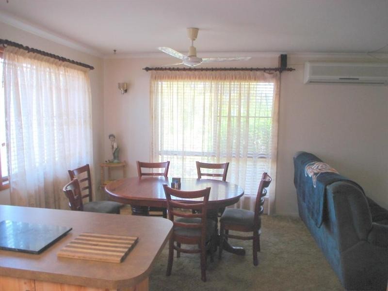 30 Fairview Drive, Kingaroy QLD 4610