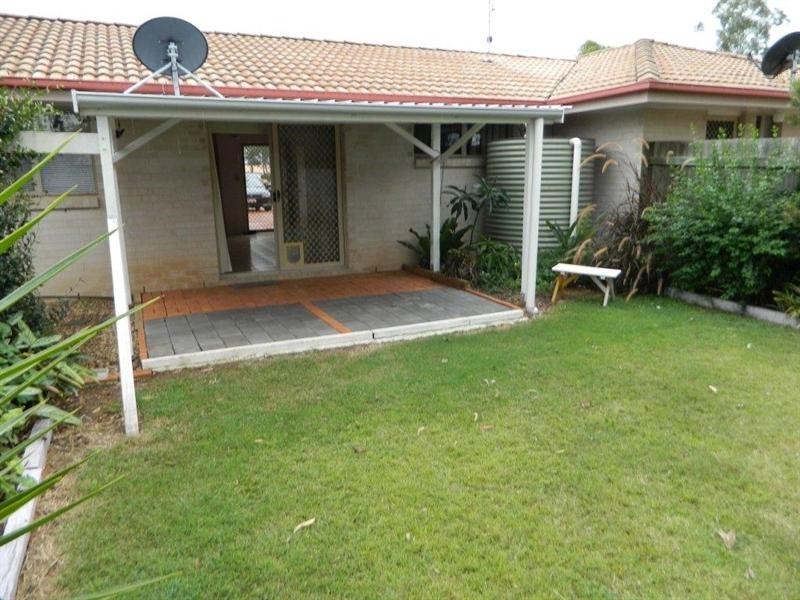 2/21 Martin Place, Kingaroy QLD 4610