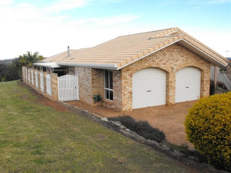1 Freeman Court, Kingaroy QLD 4610