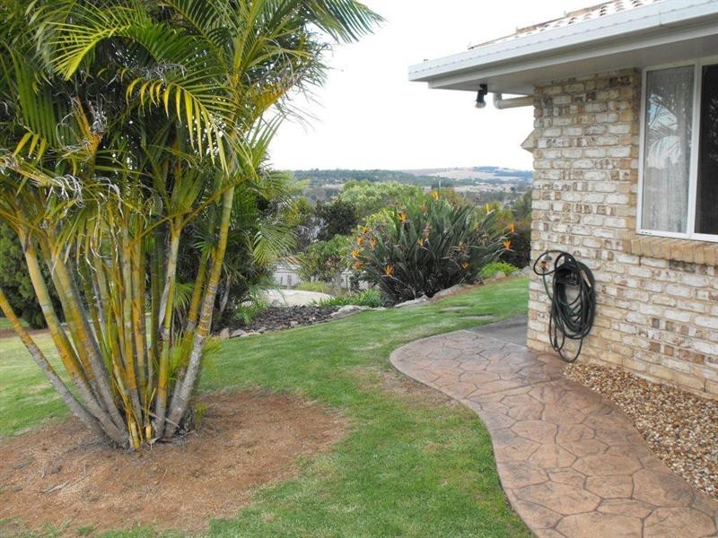 1 Freeman Court, Kingaroy QLD 4610