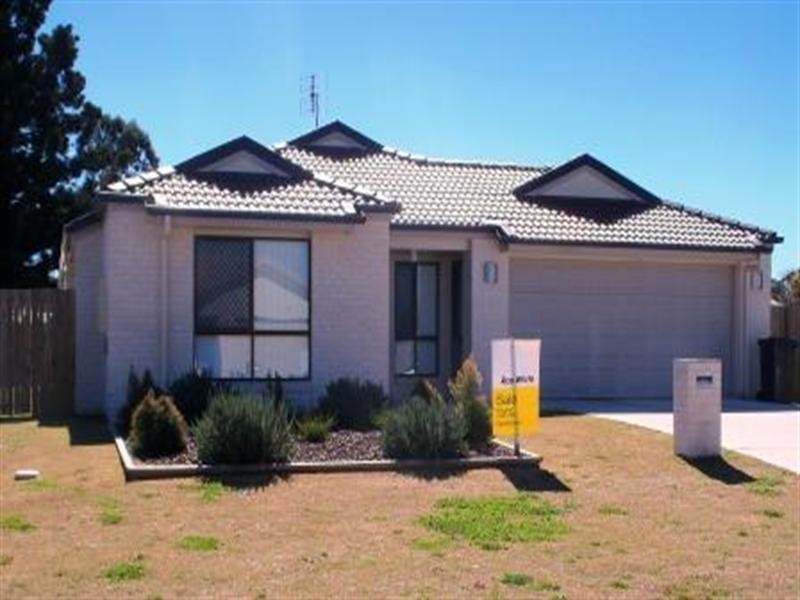 1 Oasis Drive, Kingaroy QLD 4610