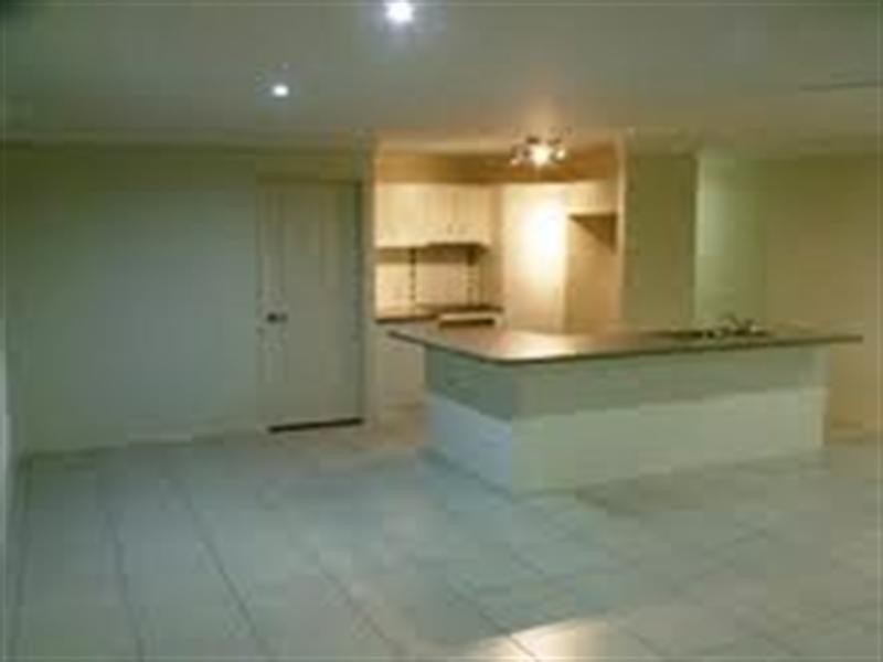 1 Oasis Drive, Kingaroy QLD 4610