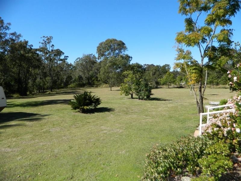 33 Pauls Parade, Ellesmere QLD 4610