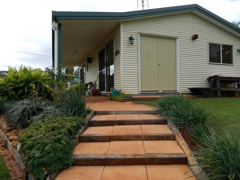 14 Phillips Street, Tingoora QLD 4608