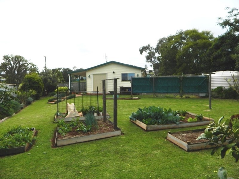 14 Phillips Street, Tingoora QLD 4608